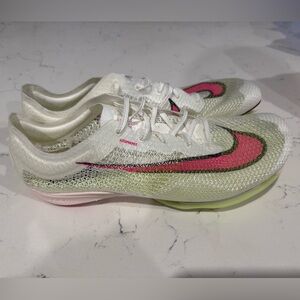 Nike White and Pink Athletic Shoes with Mesh Upper